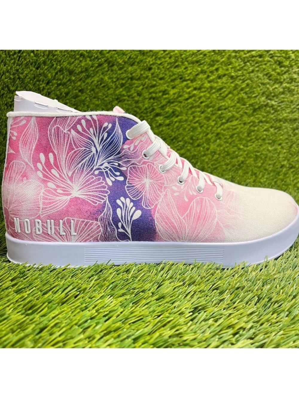 Nobull Canvas Mid Trainer Mens‎ Size 11 White Pink Purple Running Shoes Sneakers